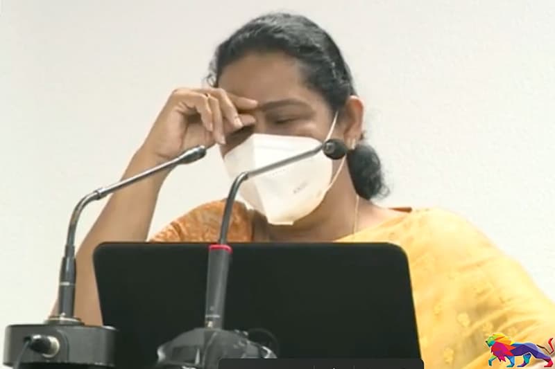 பவித்ராவிற்கு எதிர்பார்க்காதது நடந்தது!