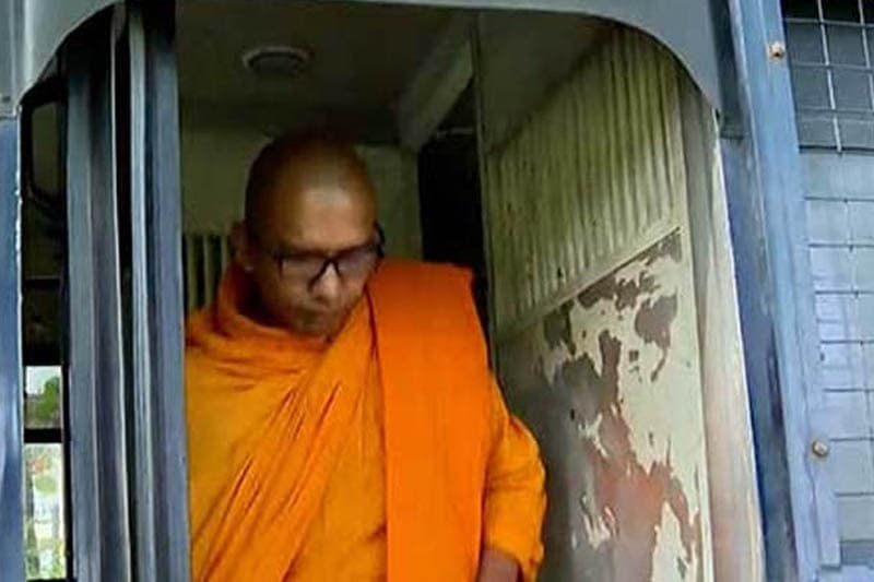 திருமலை புத்தர்சிலை விவகாரம்: கஸ்ஸப தேரர் உட்பட 10 பேருக்கும் விளக்கமறியல் நீடிப்பு!