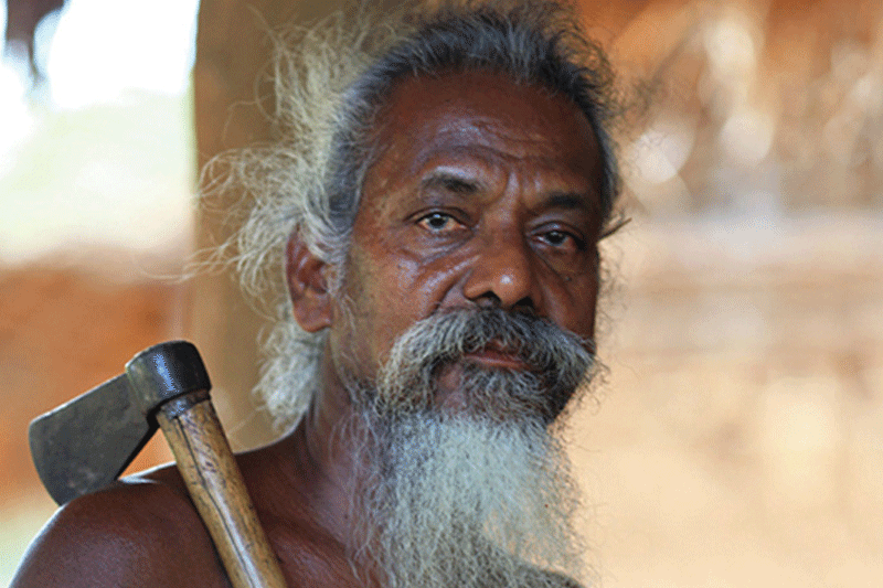 எங்களது நிலங்களை தனியார் நிறுவனத்துக்கு வழங்க வேண்டாம்! ஆதிவாசிகளின் தலைவர்