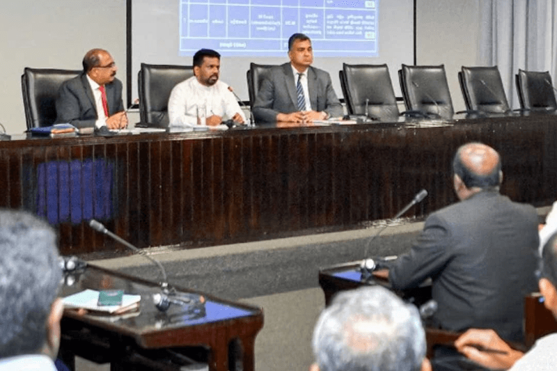 வடக்கு மற்றும் கிழக்கில் உள்ள காணிகளை விரைவாக விடுவிப்பது தொடர்பில் கலந்துரையாடல்!