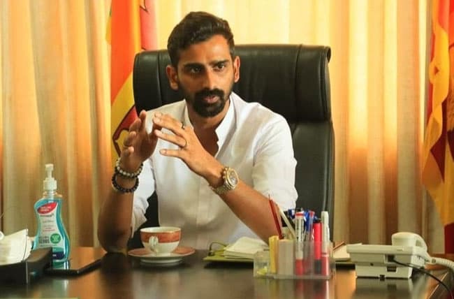 மலையக தமிழ் பாராளுமன்ற உறுப்பினர்களை ஒரே தடவையில் சந்தித்து பேச்சு!
