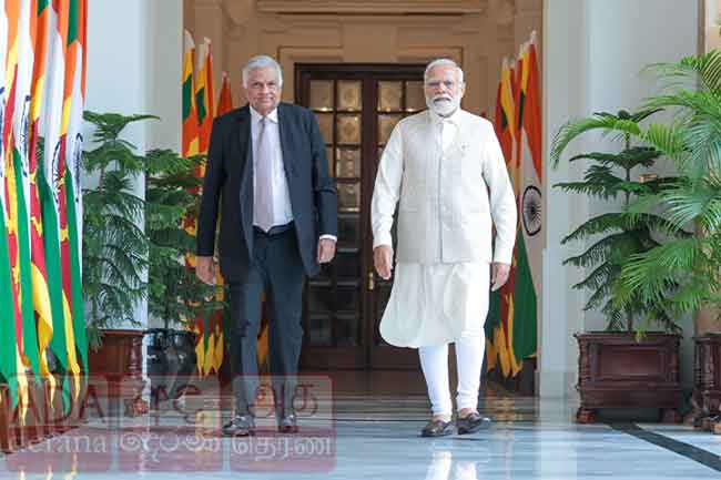 இந்தியாவில் இருந்து இலங்கைக்கு பெற்றோலிய குழாய்!