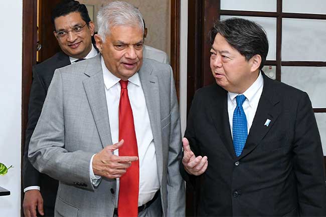 ஜனாதிபதிக்கும் ஜப்பானிய வெளிவிவகார அமைச்சருக்கும் இடையில் கலந்துரையாடல்