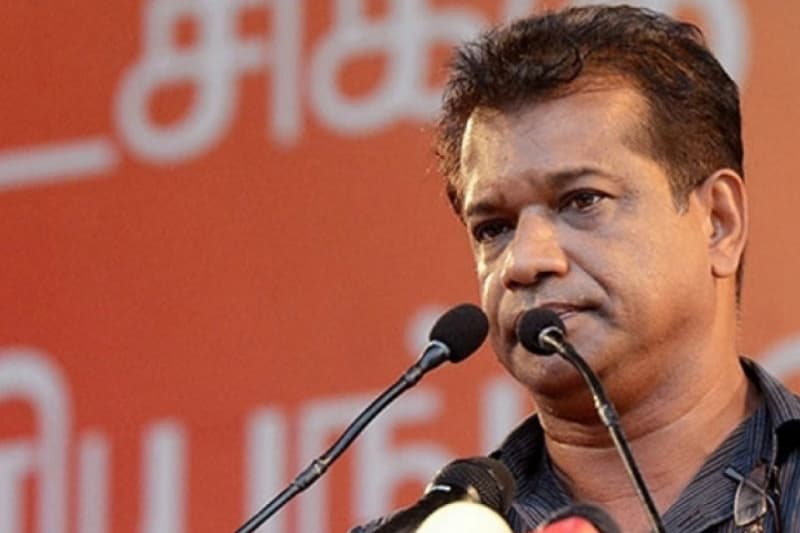 ‘வடக்கு மக்களை தமிழ் அரசியல்வாதிகள் தவறாக வழிநடத்துகின்றனர்!’