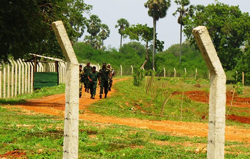 யுத்தத்தின் போது சுவீகரிக்கப்பட்ட வடபகுதி மக்களின் காணிகளை மீள ஒப்படைக்க நடவடிக்கை எடுக்கப்பட வேண்டும்!