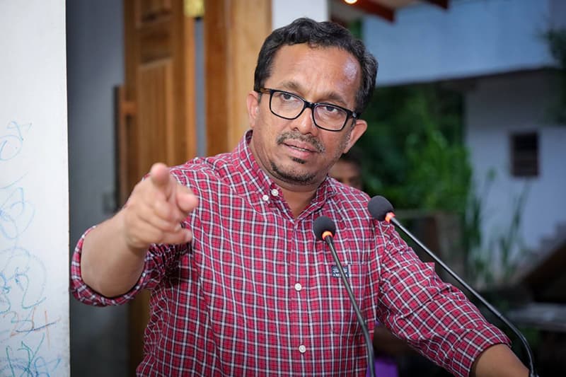'சகல திருடர்களும் சிறையில் அடைக்கப்படுவார்கள்!'