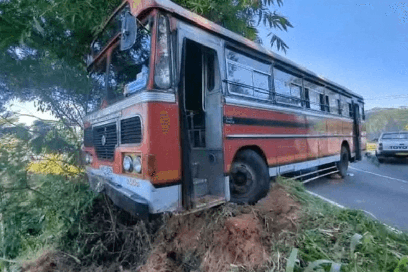 80 உயிர்களைக் காப்பாற்றிய சாரதி!