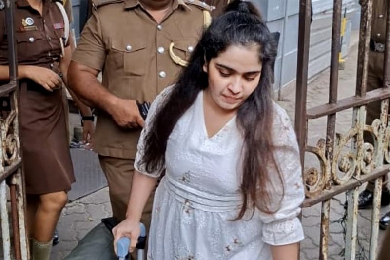 கணேமுல்ல சஞ்சீவ கொலை: தடுப்புக்காவல் முடிந்து விளக்கமறியலுக்கு அனுப்பப்பட்ட இஷாரா செவ்வந்தி!
