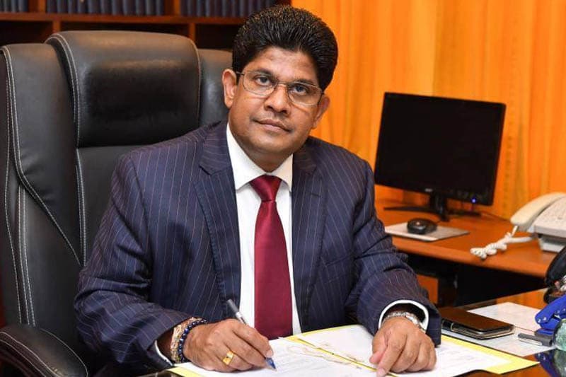 நாடாளுமன்ற பிரதிச் செயலாளர் நாயகம் சமிந்த குலரத்ன பணியிடை நீக்கம்!