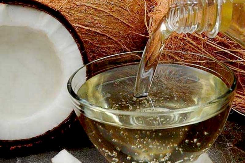 ஏப்ரலுக்குப் பின் தேங்காய் எண்ணெய்க்கு தட்டுப்பாடு!