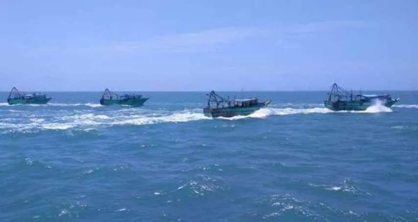 சூறாவளி அபாயம்: இலங்கையின் 25 படகுகளுக்கு இந்தியக் கடல் எல்லை திறப்பு!