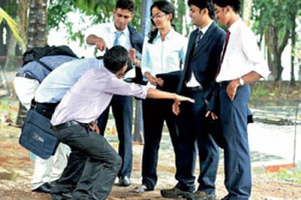 பல்கலைக்கழக வளாகம் பகிடிவதைக்கு முற்றுப்புள்ளி வைக்குமா?