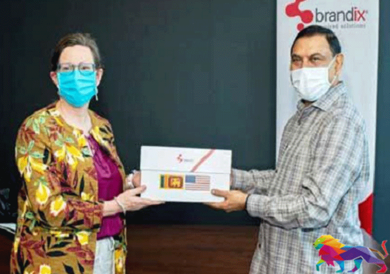 இலங்கை மற்றும் அமெரிக்கா கூட்டாட்சியை ஊக்குவித்தல்:பிராண்டிக்ஸ் முதல் முகமூடி கப்பல் அமெரிக்காவிற்கு!