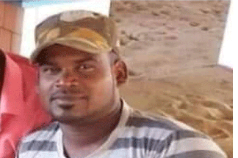 வியாழேந்திரனின் மெய்ப்பாதுகாவலரால் சுட்டுக்கொலை செய்யப்பட்ட தனது மகனுக்காக நீதி கோரும் தாய்!