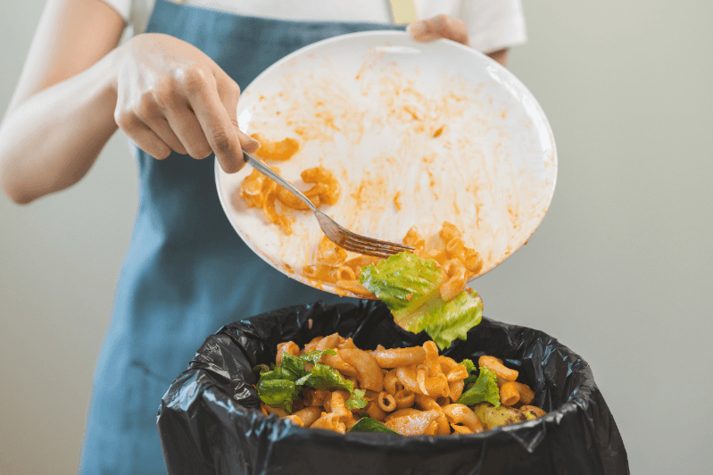 ஓர் ஆண்டுக்குள் நீங்கள் வீணடிக்கும் உணவின் அளவு தெரியுமா?