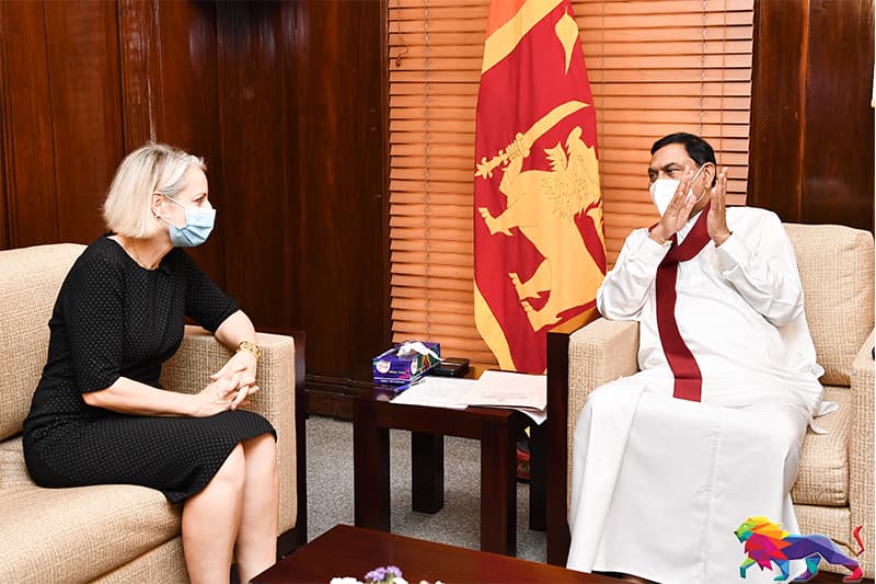 இலங்கையை சர்வதேச சமூகத்துடன் மீண்டும் இணைக்கும் பசிலின் முயற்சி!