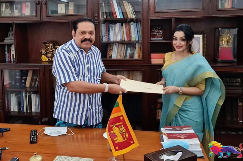 சிரச அறிவிப்பாளர் கௌசி பிரதமரின் சேவையில் இணைகிறார்!