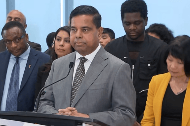 தமிழ் அகதி விவகாரம்: இலங்கையில் உள்ள அபாயங்களை ஒப்புக்கொண்டார் கனடிய பொது பாதுகாப்பு அமைச்சர்!
