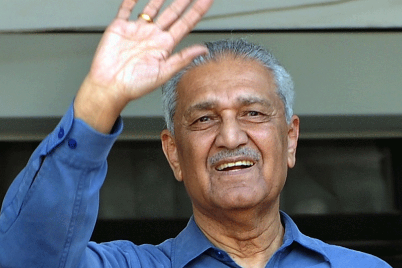 'பாகிஸ்தானின் அணுசக்தி திட்டத்தின் தந்தை' அப்துல் கதீர் கான் காலமானார்!