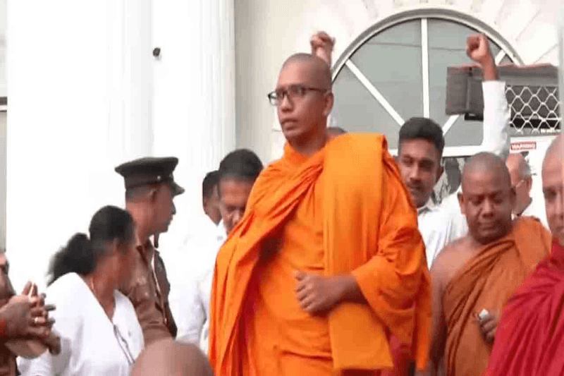 கஸ்ஸப தேரர் உள்ளிட்ட சந்தேகநபர்களுக்குப் பிணை!