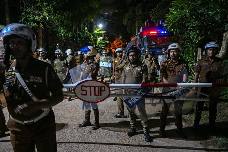 மஹர சிறைச்சாலை பதற்றம் கட்டுப்பாட்டிற்குள்: பாதுகாப்பு நடவடிக்கைகள் தீவிரமடைந்துள்ள நிலையில் முழு விசாரணை ஆரம்பம்!