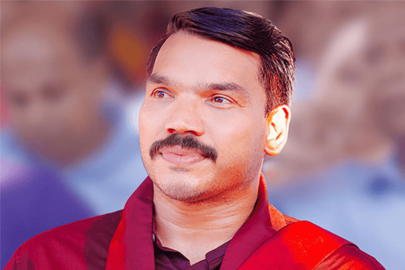 ஈஸ்டர் தாக்குதல் விசாரணையை அரசாங்கம் அரசியல்மயமாக்குவதாக நாமல் குற்றச்சாட்டு!