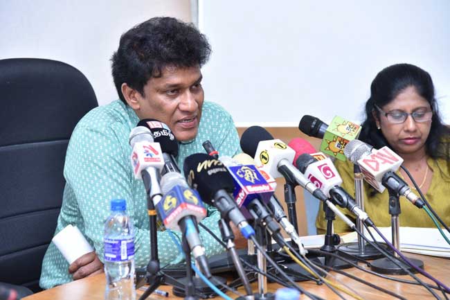 ரணிலிடம் நேரடியாக வலியுறுத்திய மனோ