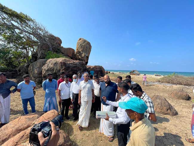 தங்கள் அதிகாரங்களை பிக்குகளுக்கு கொடுத்துள்ளதா?