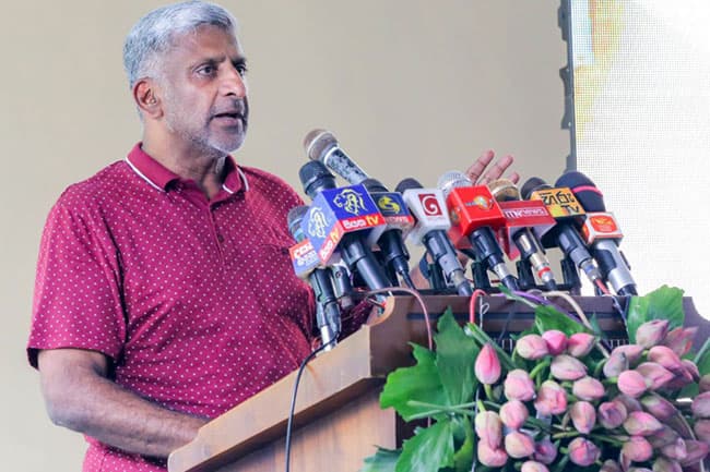 வீடுகளை எரித்து, கொலை செய்து எங்களை வீழ்த்த முடியாது