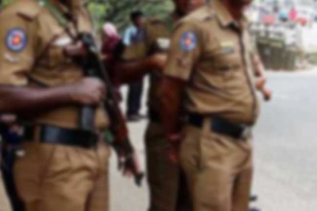 மாத்தறையில் ஆயுதக் களஞ்சியம் முற்றுகை