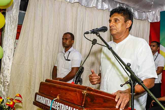 ஆட்சியாளர்கள் நாட்டை கட்டியெழுப்புவார்கள் என நம்ப முடியாது