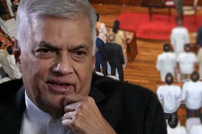 இரண்டு அமைச்சு பதவிகளில் மாற்றம்?