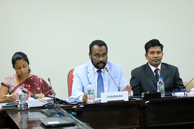வெளிநாடு செல்லவுள்ள பணியாளர்கள் குறித்த தீர்மானம்!