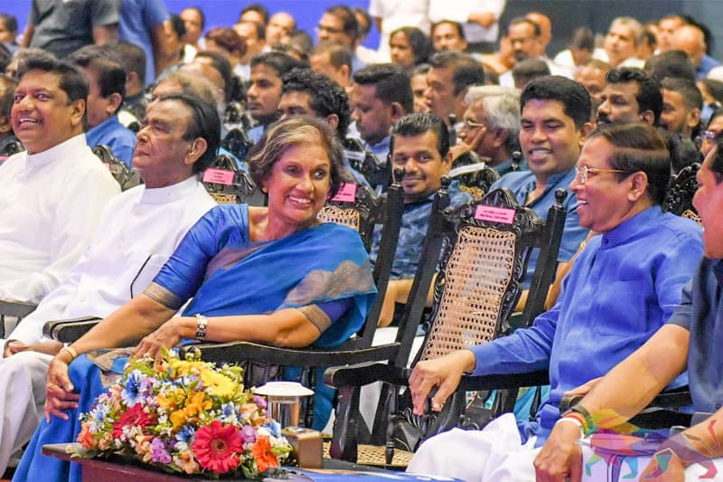 ஸ்ரீ.ல.சு.கட்சியின் 68வது மாநாட்டின் போது சந்திரிகா மற்றும் வெல்கம ஆகியோருக்கு உற்சாக வரவேற்பு
