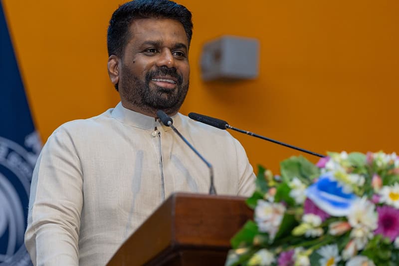 சும்மா கிடந்த சங்கை ஊதிக் கெடுத்த அநுர!