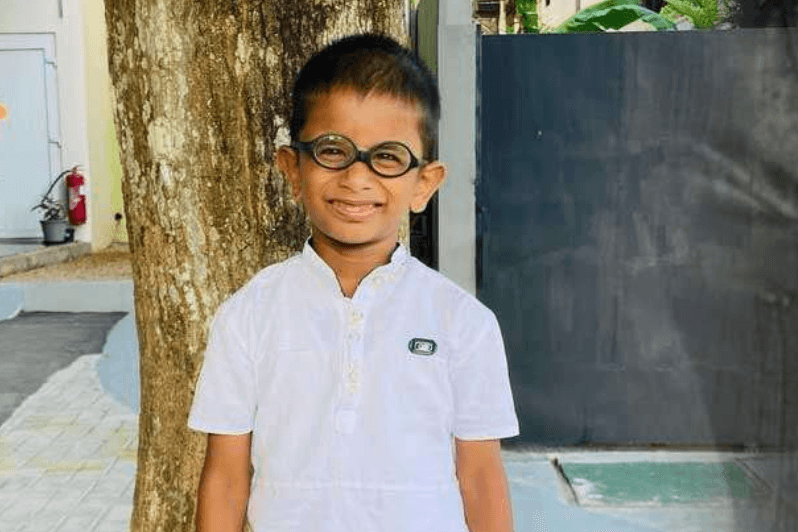 நீச்சல் குளத்தில் விழுந்து சிறுவன் பலியான விடயம்: எழுவர் கைது!