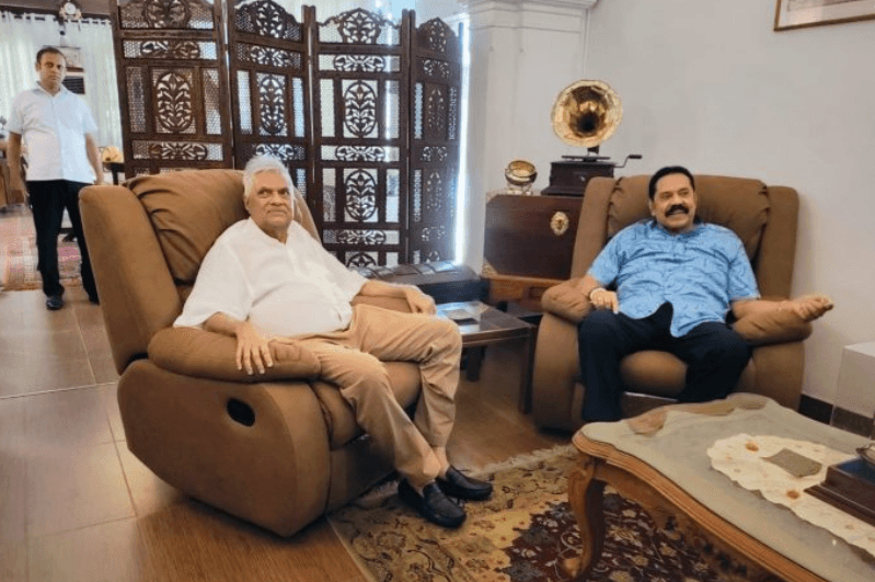 ரணில் பற்றி மஹிந்த கூறியது என்ன?