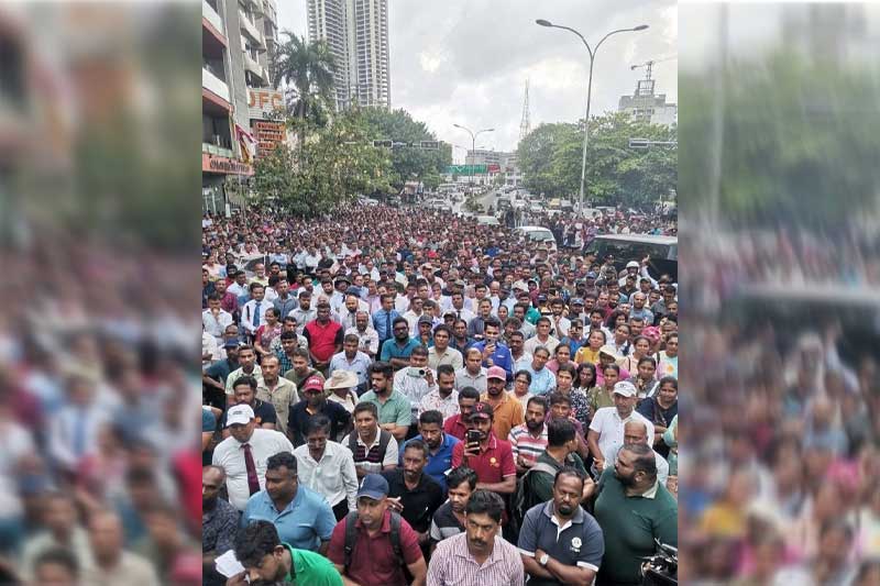 திரும்பவும் முதலில் இருந்தா?