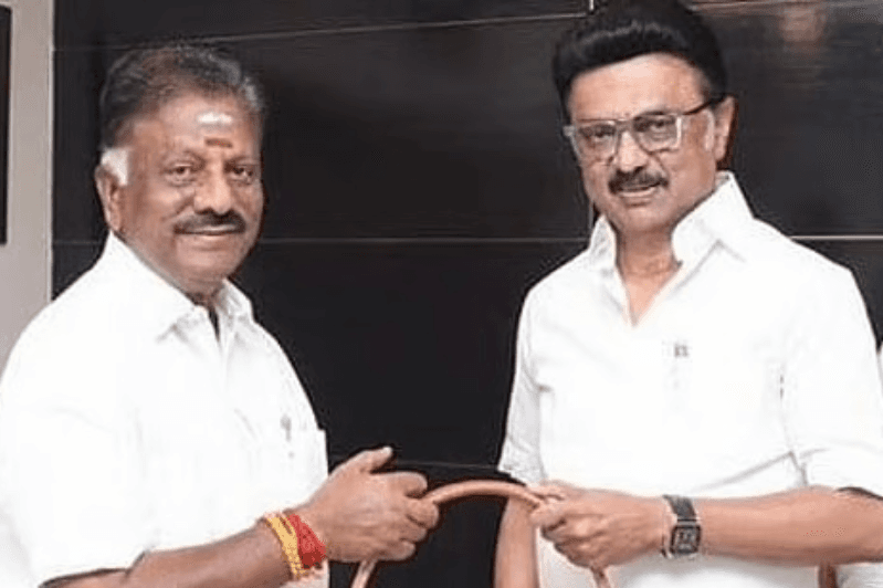 பரபரக்கும் தமிழக அரசியல் களம்; திமுகவில் இணைந்தார் ஓ.பன்னீர்செல்வம்!