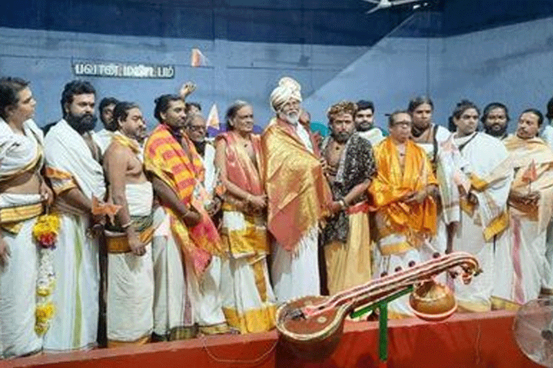 தடுப்பூசி வழங்குவதில் மத குருமாருக்கு முன்னுரிமை - ஜனாதிபதியிடம் அமைச்சர் டக்ளஸ் வலியுறுத்தல்!