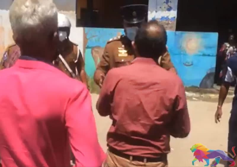 கப்பலில் தீப்பிடித்து ஒரு மாதமாகிவிட்டது! மீன்பிடி போராட்டத்திற்கு சென்ற புபுதுவை பொலீசார் துரத்துகிறார்கள்!