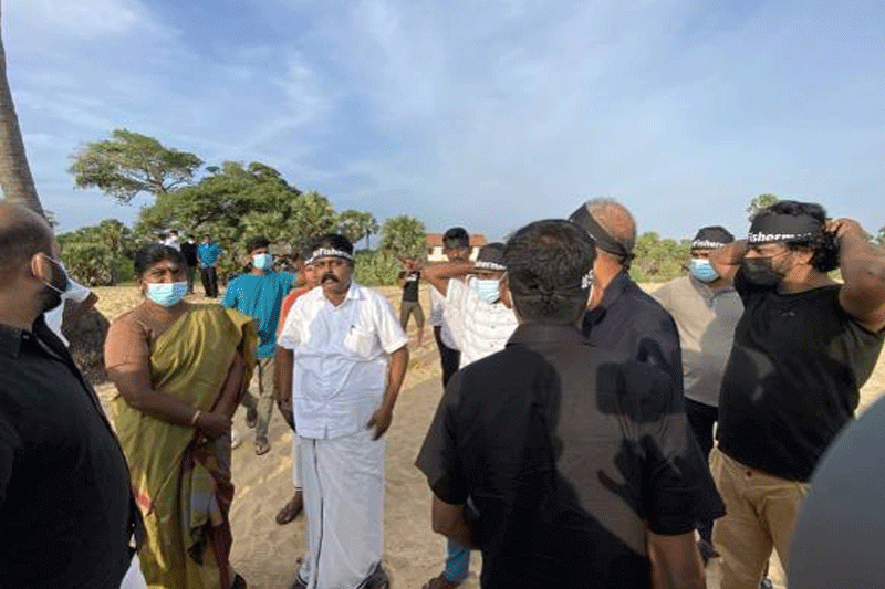 இந்திய மீனவர்களின் அத்துமீறலை கண்டித்து கடல் வழியான படகு பேரணி ஆரம்பம்!