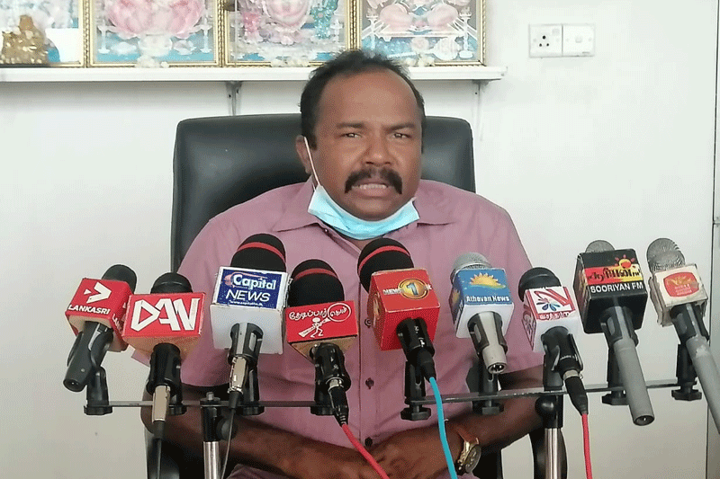 தமிழ் தேசிய கூட்டமைப்பு சிறந்த நாடகம் ஆடுகிறது! கருணா அம்மான்