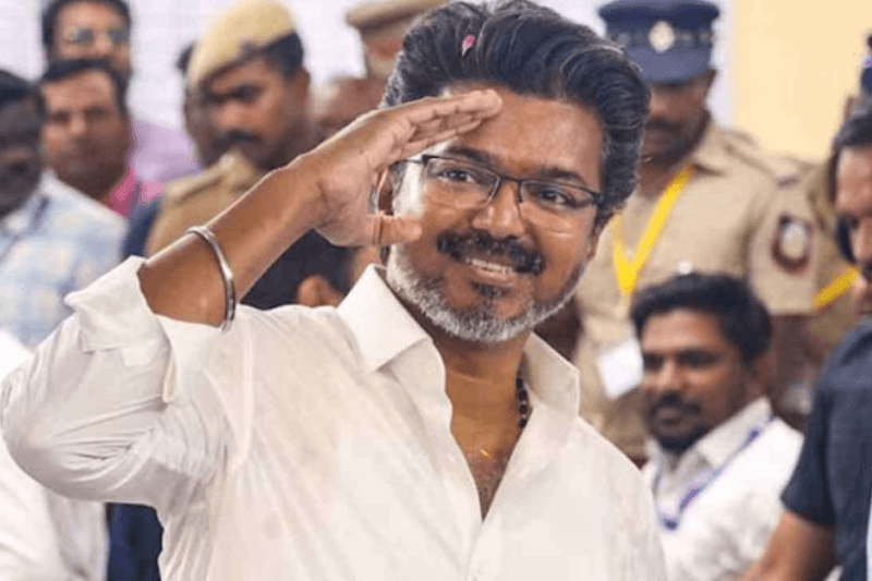 'இன்றைக்குள் பிரச்சினை தீராவிட்டால்..!'; விஜய் அதிரடி அறிவிப்பு!