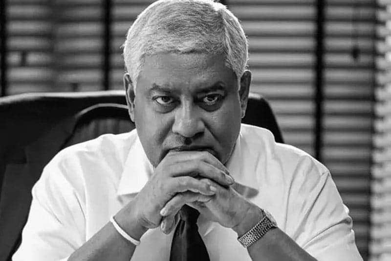 முன்னாள் அமைச்சர் டிரானுக்கு இறுதி எச்சரிக்கை!
