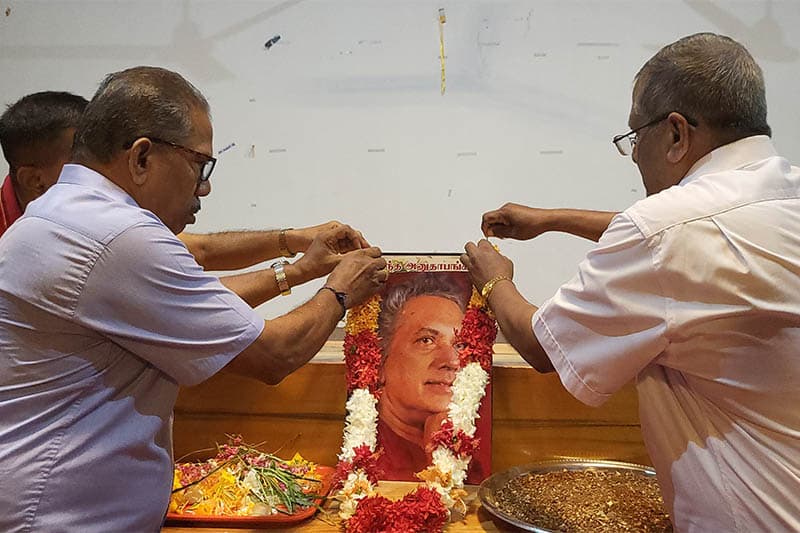 வடக்கில் பல இடங்களில் சிங்கள இடதுசாரி தலைவருக்கு நினைவேந்தல்கள்!