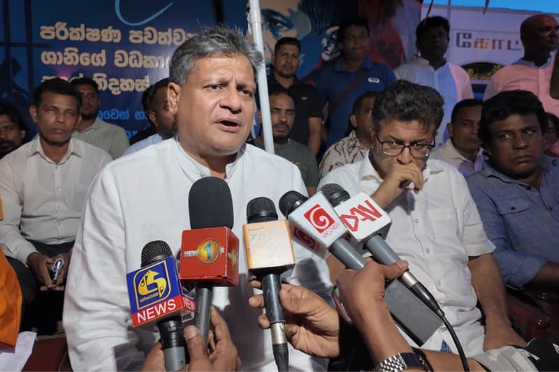சுரேஷ் சலே கைதுக்கு எதிரான சத்தியாகிரகத்தில் நீதிமன்ற அவமதிப்பு: விசாரணை செய்ய மேன்முறையீட்டு நீதிமன்றிற்கு அறிக்கை சமர்ப்பிக்க உத்தரவு!