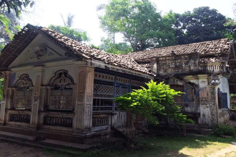 பழைய வீடுகளைப் புனரமைக்கும் இலங்கையின் புதிய போக்கு தீவிரம்; புறநகர்ப் பகுதிகளில் காணி விலை உயர்வு!