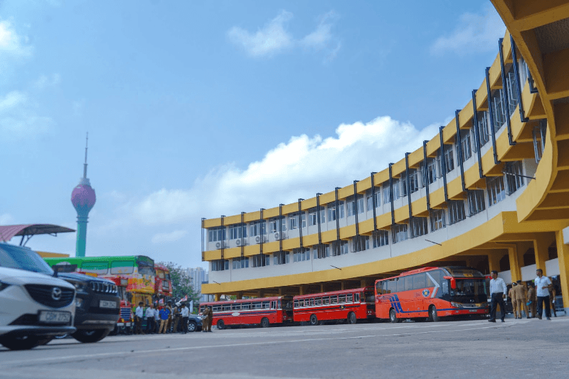 புறக்கோட்டை மத்திய பஸ் நிலையத்திற்கு சேதம் விளைவித்தால் கடும் நடவடிக்கை!
